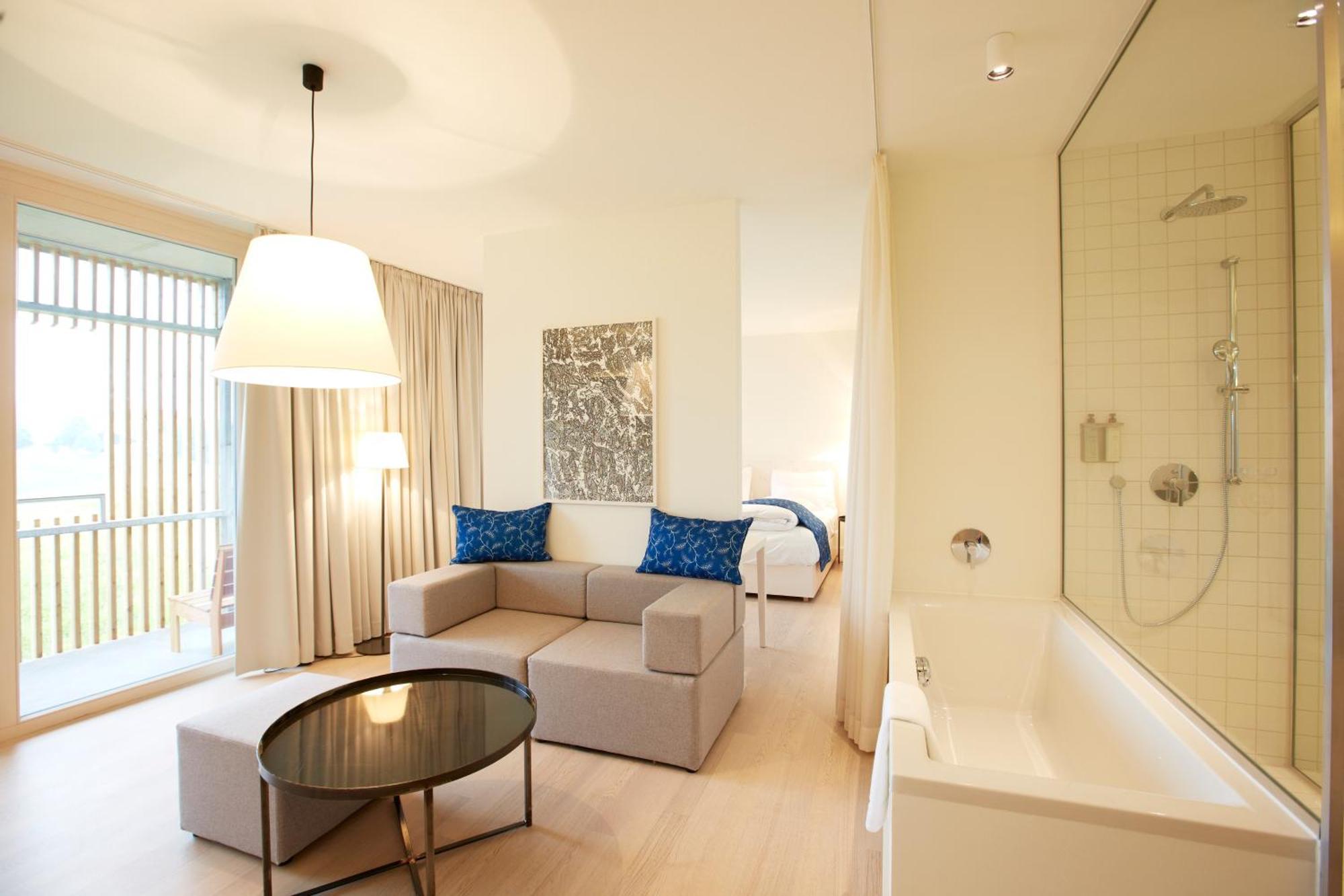 Loisium Wine & Spa Hotel Suedsteiermark Ehrenhausen Bagian luar foto