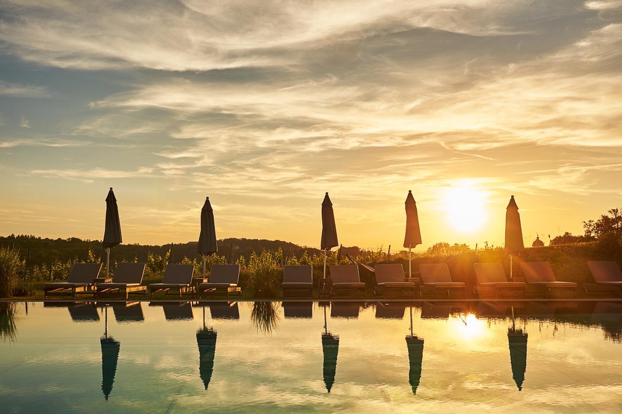 Loisium Wine & Spa Hotel Suedsteiermark Ehrenhausen Bagian luar foto