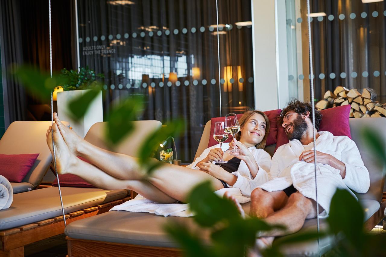 Loisium Wine & Spa Hotel Suedsteiermark Ehrenhausen Bagian luar foto